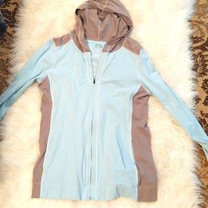Ladies zipper hooded jacket